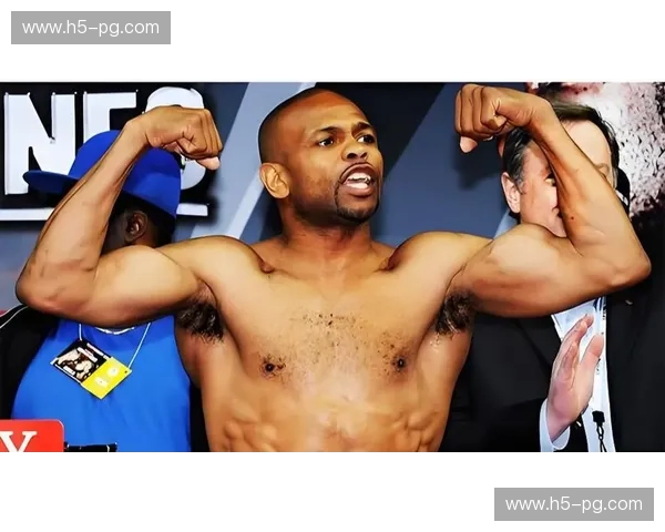 巅峰对决：当“上帝之手”遇上“拳击诗人”——罗伊·琼斯vs塔费尔，一场跨越时代的灵魂碰撞